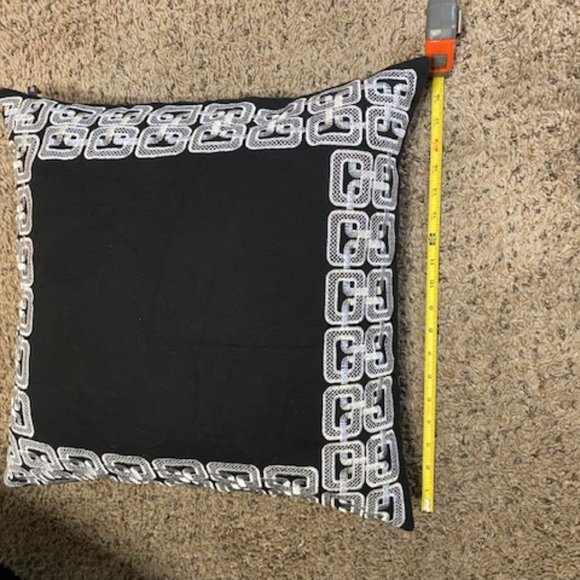 Rodeo Home pair of Black and Silver Greek Key pillows - Picture 11 of 13